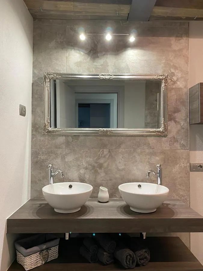 Casa Martinelli Villa Limone sul Garda Italien